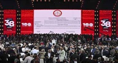 Kurultay Sonrası CHP’de İstifa Depremi Resmen Açıkladı 