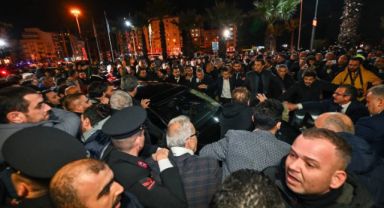 Şehit cenazesinde skandal 'provokasyon'! Özgür dışarı sloganları atıldı