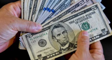 Piyasalarda deprem etkisi yaratacak: Dolar 29 lira birden düşecek dedi, 1 TL olacağı net tarihi verdi...