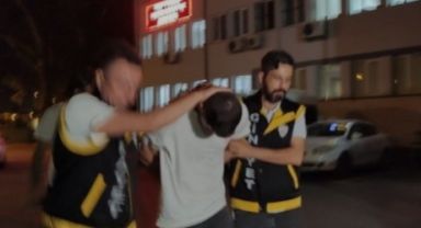 Metroda Bıçaklama Olayında Zanlıya 8 Yıl 3 Ay Hapis Cezası