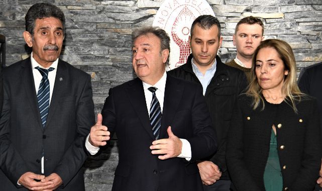 Bornova Belediyesi’nde tüm çalışanları sevindiren sözleşme