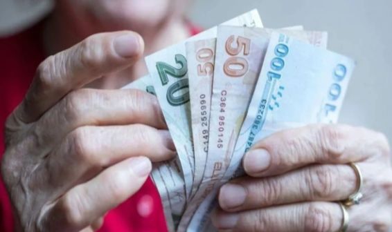 Cumhurbaşkanı Yardımcısı Cevdet Yılmaz: SSK, Bağkur ve memur emekli aylıklarını dengeye taşıyacağız