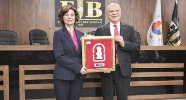  Eskişehir Büyükşehir Belediye Başkan Adayı Ayşe Ünlüce, Eskişehir Ticaret Borsası'nı Ziyaret Etti 