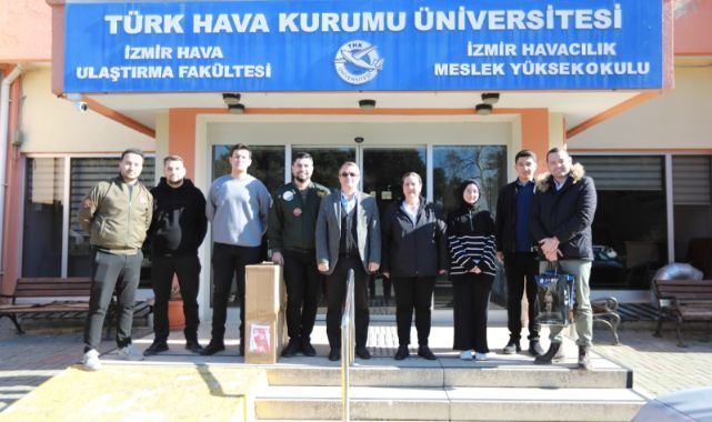 İNSANSIZ YANGIN SÖNDÜRME UÇAĞI İÇİN ÇALIŞAN ÖĞRENCİLERE EFES SELÇUK BELEDİYESİ’NDEN DESTEK