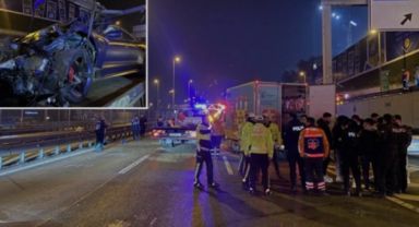 Lüks otomobil Yol Çalışması Yapan Kamyonete Çarptı