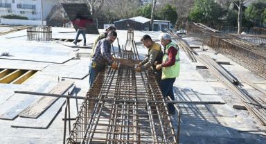 Kemer Göynük kapalı pazar yerinde çalışmalar hızla devam ediyor