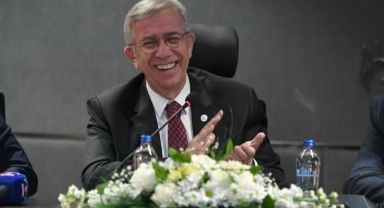 MANSUR YAVAŞ ESNAF ODALARI İLE BİR ARAYA GELDİ “BİZ BÜYÜK BİR AİLEYİZ”