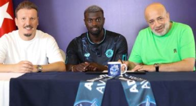 Murat Sancak yıldız futbolcusu M'Baye Niang'ı sosyal medyadan transfer listesine koydu
