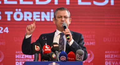 Özgür Özel'den Cumhurbaşkanı Erdoğan'a 14 Ocak tepkisi Bu siyaseten saygısızlıktır, görgüsüzlüktür