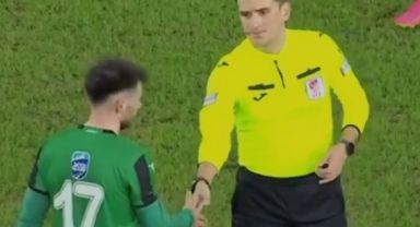 Önce Elini Uzattı Sonra Tokalaşmadı