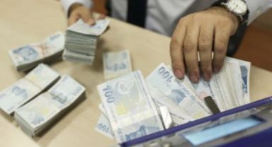 SSK ve Bağ-Kur emeklisine yüzde 5 ek zam! En düşük emekli maaşı 10 bin lira olacak