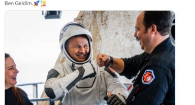 Alper Gezeravcı'dan yeryüzüne ayak bastıktan sonra ilk paylaşım Merhaba Dünya, ben geldim