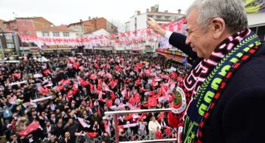 Ankara Büyükşehir Belediye Başkan Adayı Mansur Yavaş’a Haymanada Yoğun İlgi