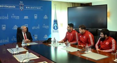 AVRUPA ŞAMPİYONU SPORCULARDAN MANSUR YAVAŞ’A ZİYARET