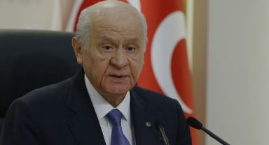 MHP Adana'da 3 İlçe Başkanlığını Kapattı