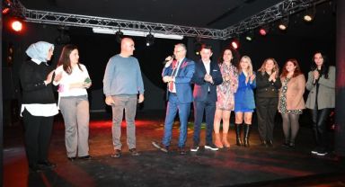 Kemer Belediye Başkanı Necati Topaloğlu’ndan öğrencilere motivasyon yemeği