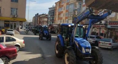 Konya'da çiftçilerden traktör konvoylu eylem