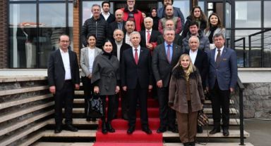 MANSUR YAVAŞ ANADOLU OSB’DE SANAYİCİLERLE BULUŞTU 