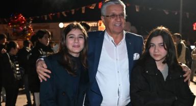 Rock grubu Kolpa Kemer'de konser verdi