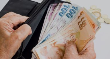 Emeklilerin bayram ikramiyesi ödeme tarihleri belli oldu