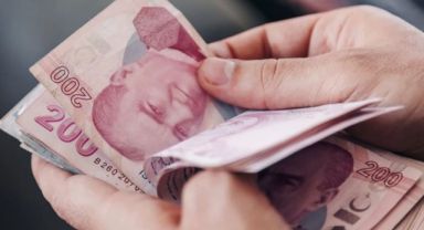 AK Partili Akbaşoğlu, dört gözle ek zam bekleyen emeklilere tarih verdi