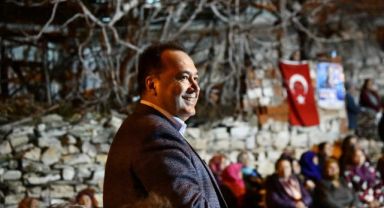 “AKHİSAR HALKINI KENDİ AİLEM GİBİ GÖRÜYORUM” 