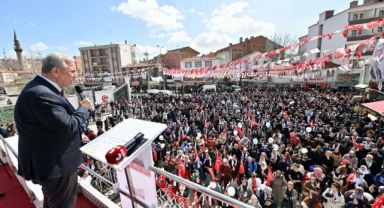 Ankara Büyükşehir Belediye Başkan Adayı Mansur Yavaş, Haymanalılarla buluştu.