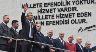 CHP lideri Özgür Özel'in ''Erdoğan'a oy var mı?'' sorusuna yine aynı yanıt geldi