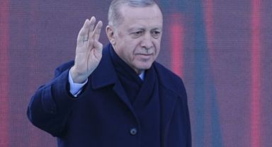 Cumhurbaşkanı Erdoğan, Fatih Erbakan'a yine sert çıktı: Paçamıza yapışmış