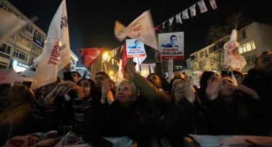 KADIKÖY’DE, İMAMOĞLU VE KÖSEDAĞ’A SEVGİ SELİ