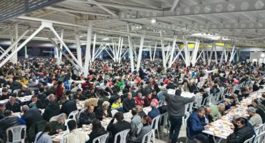 Kemer Belediye Başkanı Necati Topaloğlu’na sevgi seli