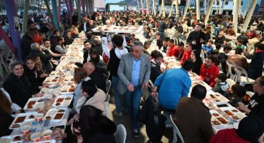 Kemer Belediye Başkanı Necati Topaloğlu’ndan Kuzdere’de iftar yemeği