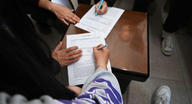 Kemer Belediyesi Ahmet Erkal Destek Eğitim Kursu kayıtlarına büyük ilgi