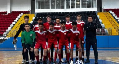 Kemer Belediyesi’nden sporculara araç desteği