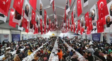 KÜÇÜKÇEKMECE’DE İFTAR ÇADIRLARINA BÜYÜK İLGİ