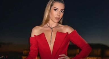 Sinem Kobal'ın Ömer dizisinin setine yaptığı ziyaret heyecan yarattı
