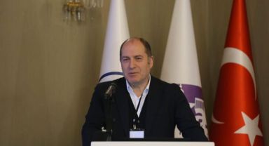 ASKİ ANKARA ÇAYI’NI TEMİZLİYOR