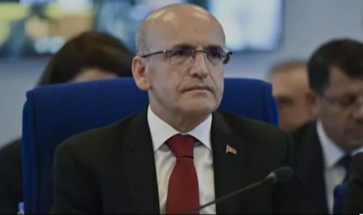 Bakan Şimşek ekonomiyle ilgili sevindiren haberi duyurdu