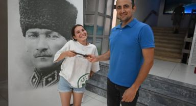 Kaybettiği telefonuna Kemer Belediye personeli sayesinde kavuştu