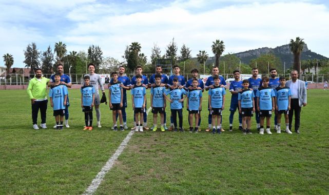 Kemer Belediye Spor evinde galip geldi