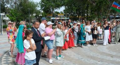 Kemer’de 23 Nisan kutlamaları 