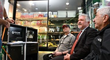 Lüleburgaz Belediye Başkanı Dr. Murat Gerenli yönetmen koltuğuna oturdu