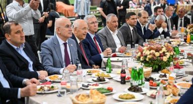 MANSUR YAVAŞ’TAN SEÇİM SONRASI İLK ZİYARET ANKARA TOPTANCI HALİ’NE