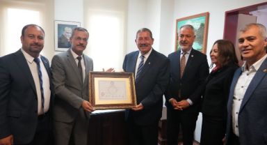 Milas Belediye Başkanı Topuz görevine başladı