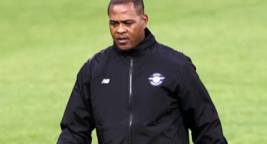 Adana Demirspor'a FIFA'dan Sert Cezalar Geldi: Patrick Kluivert İle Yaşanan Borç Sorunu ve Transfer Yasağı