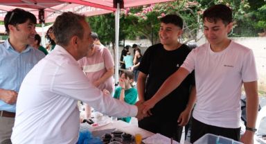 Başkan Yardımcısı Baytekin Ünal Aysal Kemer Göynük Ünal Aysal Anadolu Lisesi kermesine katıldı