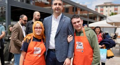 Kartal Belediyesi’nden Engelliler Haftası Yemeği 