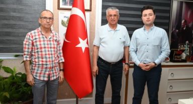 Uğur Okulları’ndan Kemer Belediye Başkanı Necati Topaloğlu’na ziyaret 