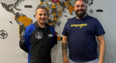 Uzayın Sınırında Lezzet: Türkiye'nin İlk Astronotu Adana Kebabıyla Tanıştı