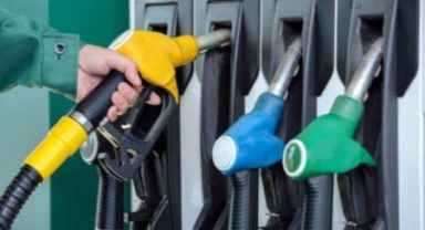 Bu Gece Yarısından İtibaren Benzin ve Motorine Çifte Zam Geliyor